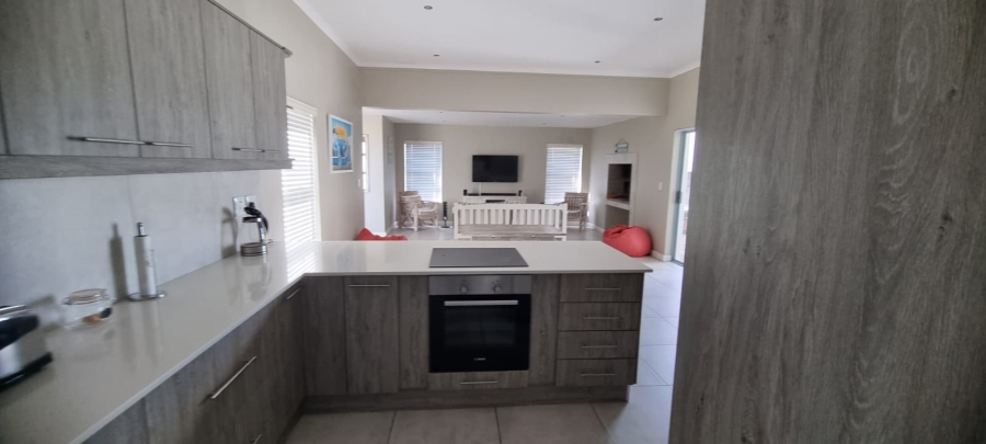 2 Bedroom Property for Sale in Blue Lagoon Western Cape